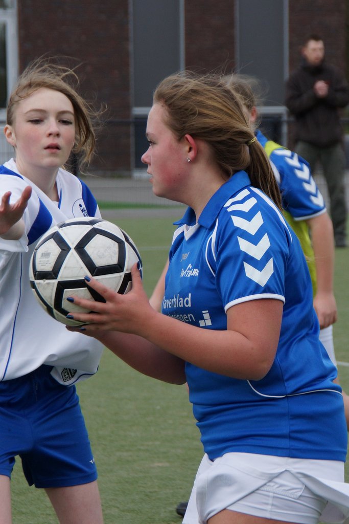 Korfbal B3  13 april-008.JPG